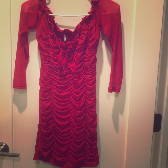 Cute “Wild Thoughts” Red Dress - Picture 1 of 2